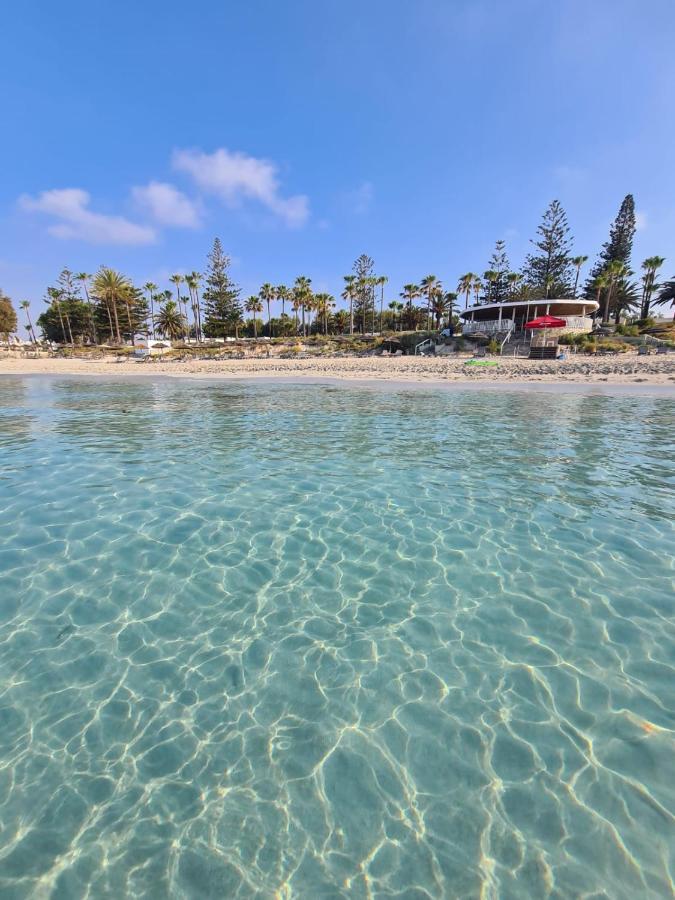 Nissi Golden Sands Sea View 2 Bedroom Apartment アヤナパ エクステリア 写真